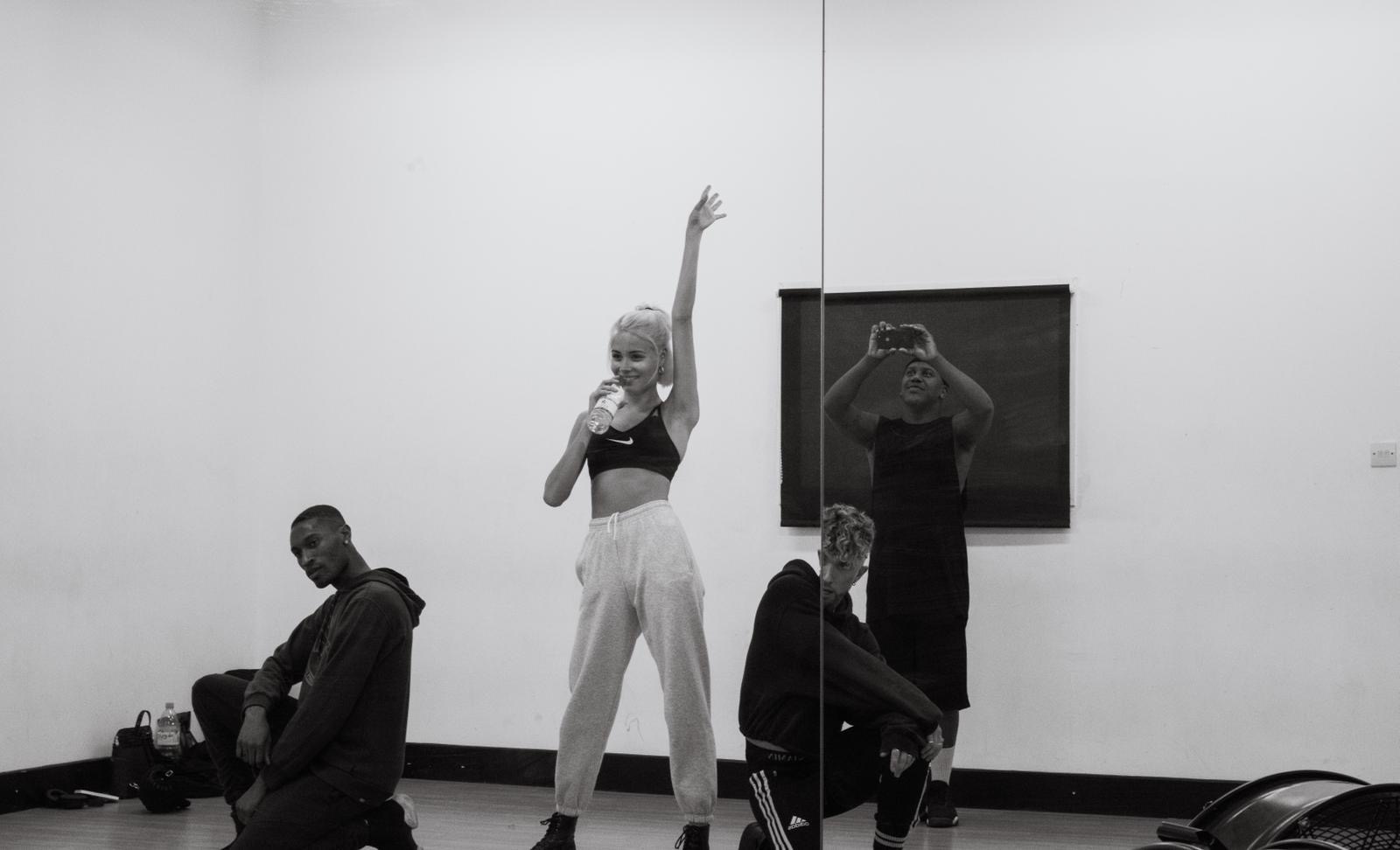 eeb6695d-cfcc-4b3e-9ccf-745b954265fa